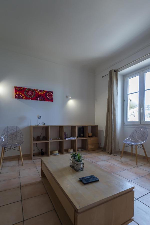 Quartier Du Port, Jolie 2 Pieces Avec Vue Mer Apartment *