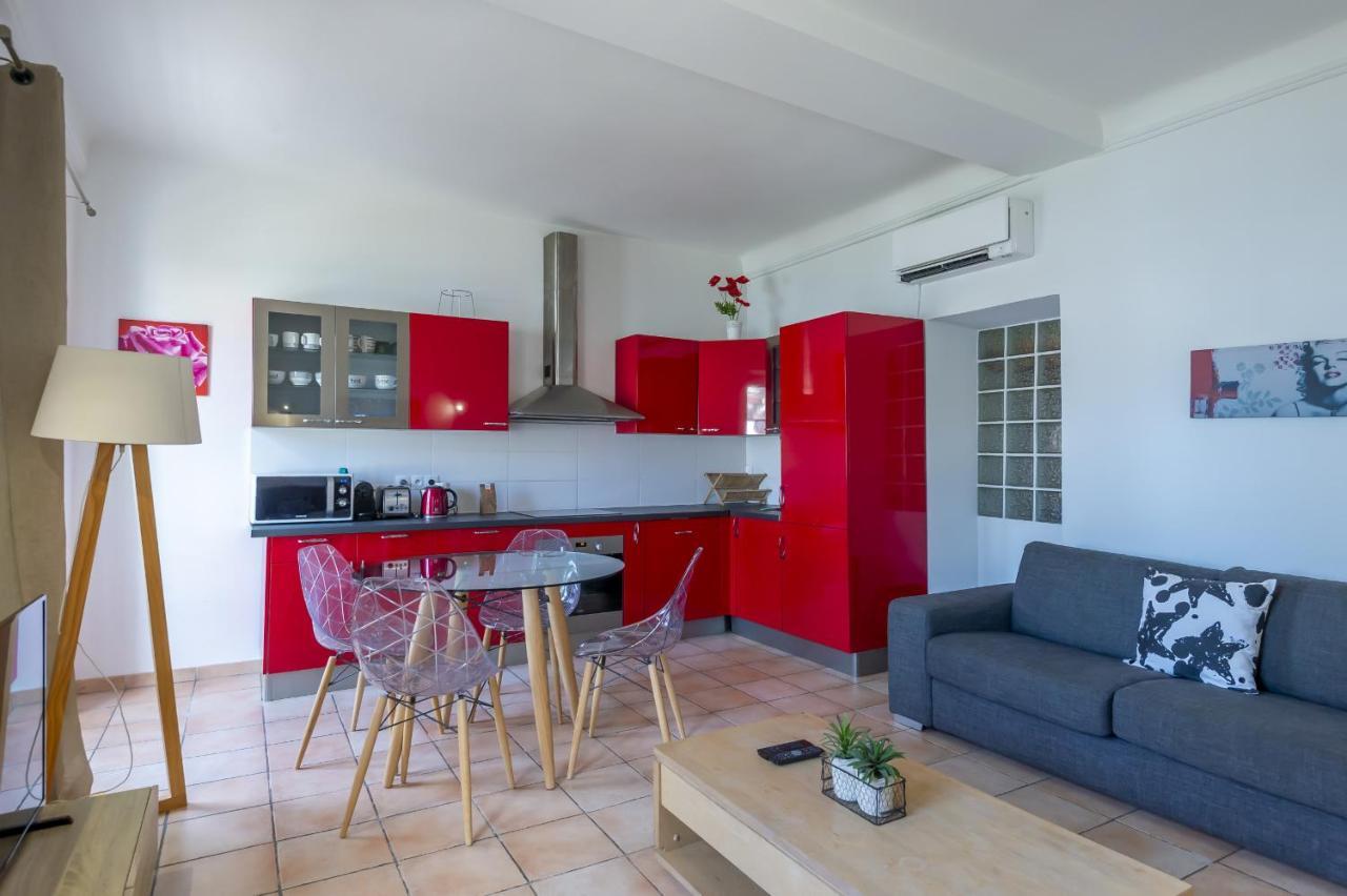 Appartamento Quartier Du Port, Jolie 2 Pièces Avec Vue Mer Nizza